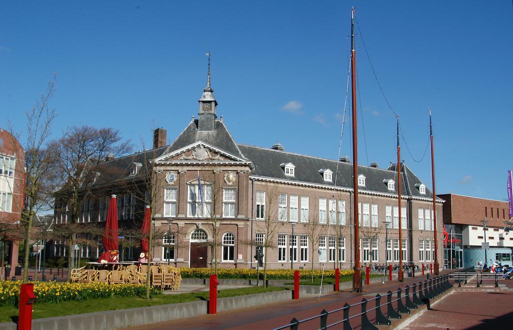 Hotel Parkzicht Veendam Bagian luar foto