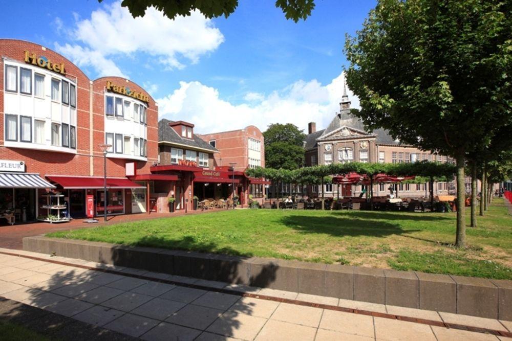 Hotel Parkzicht Veendam Bagian luar foto