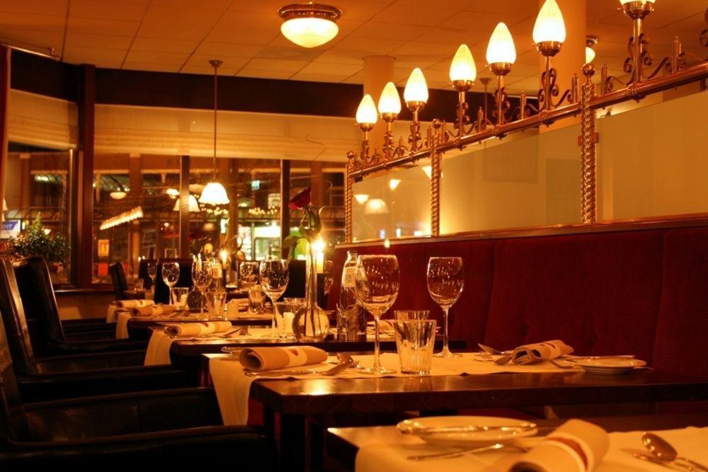 Hotel Parkzicht Veendam Bagian luar foto